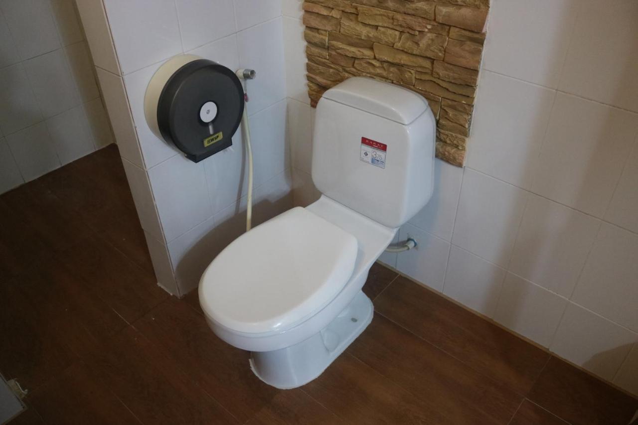 Villa Merry 2 루앙프라방 외부 사진