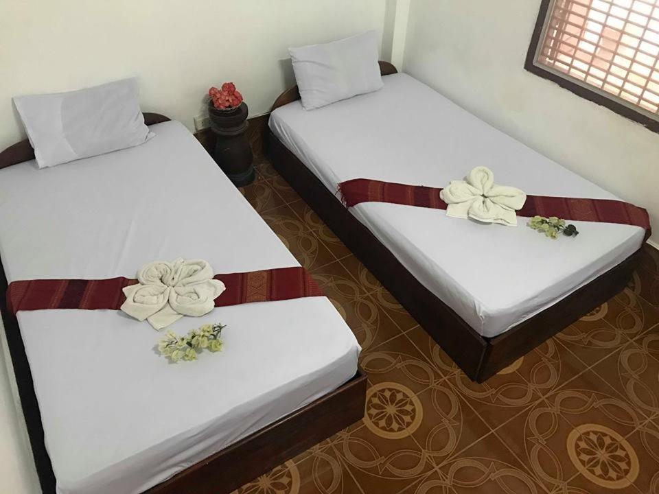 Villa Merry 2 루앙프라방 외부 사진