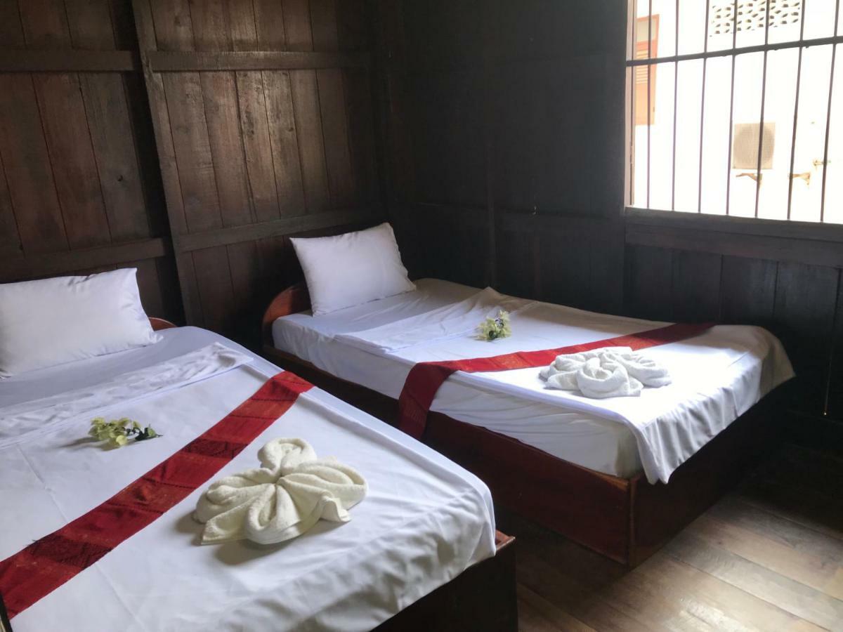 Villa Merry 2 루앙프라방 외부 사진